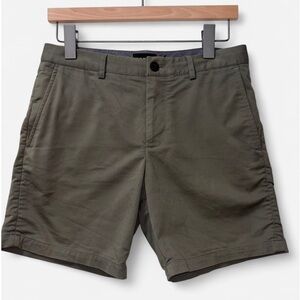 Olive Green Men's Shorts Club Monaco Size 29